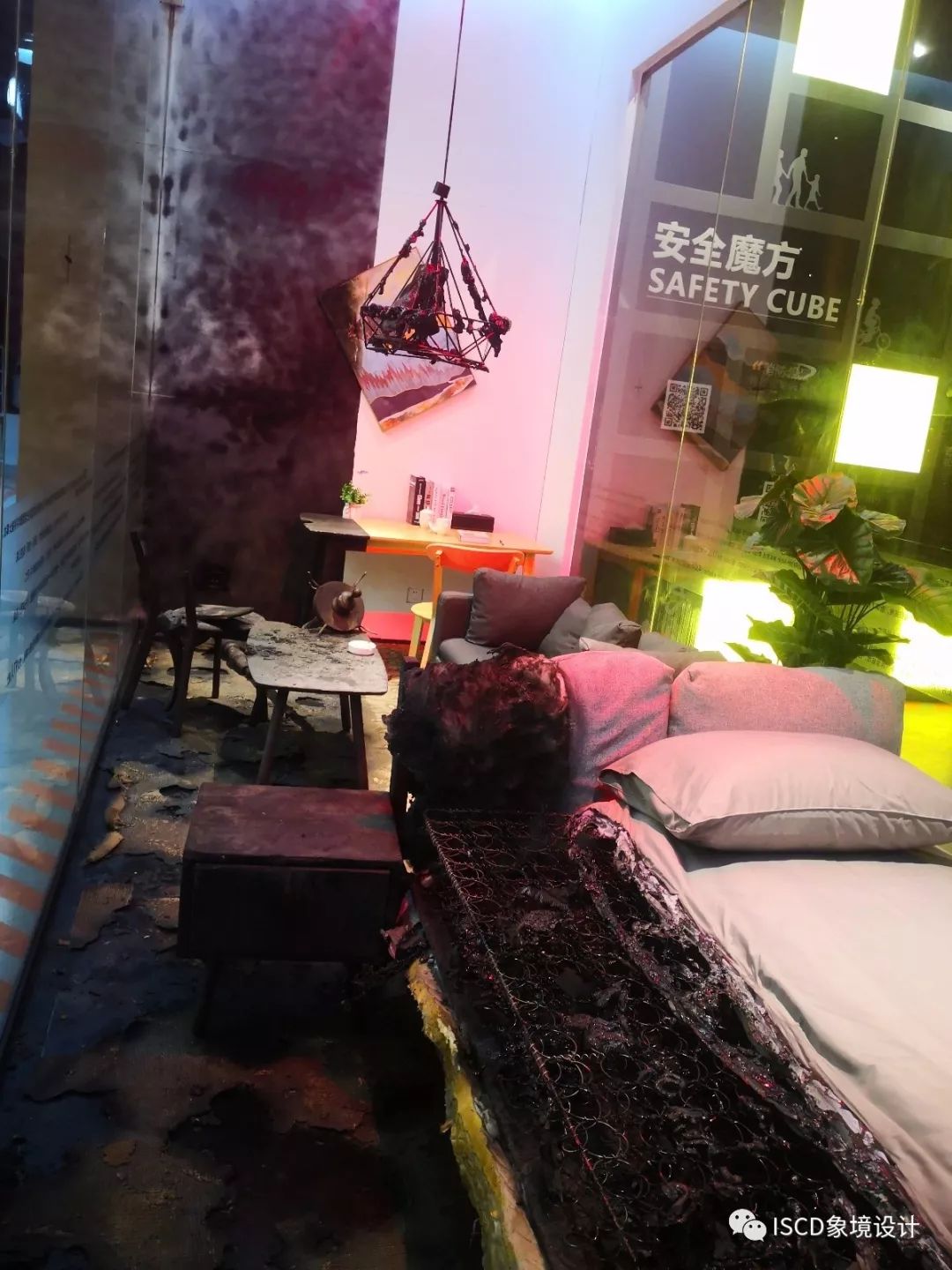 安全体验馆的奇妙之旅 | 救猫 or 救画?当然先自救!-84