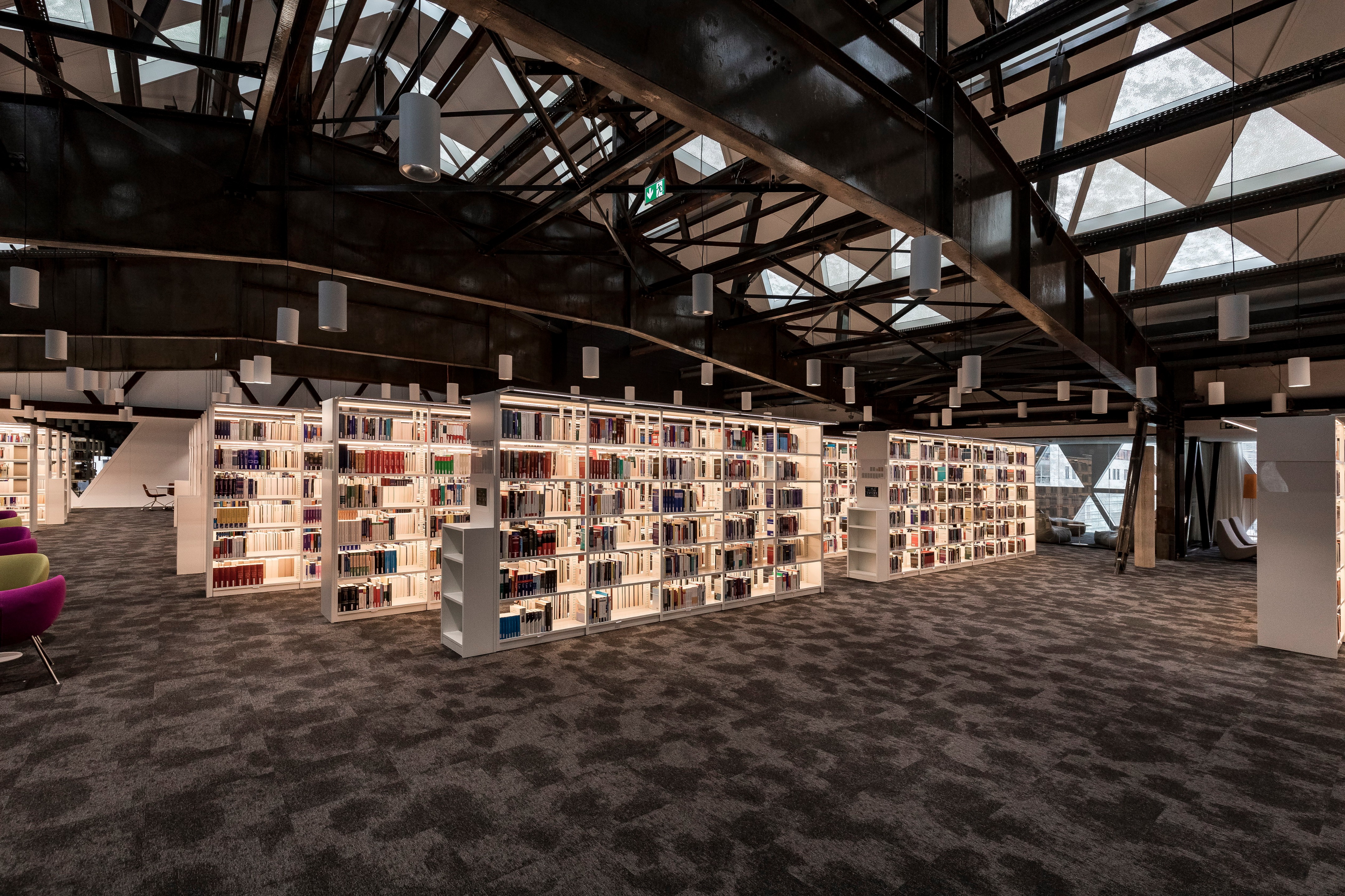 卢森堡学习中心-18