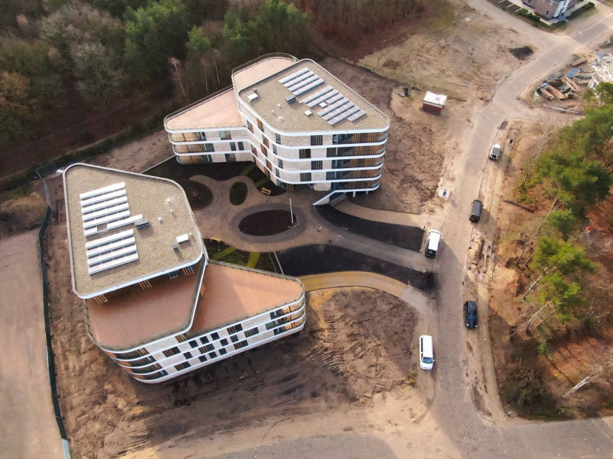 连接联系关联-19