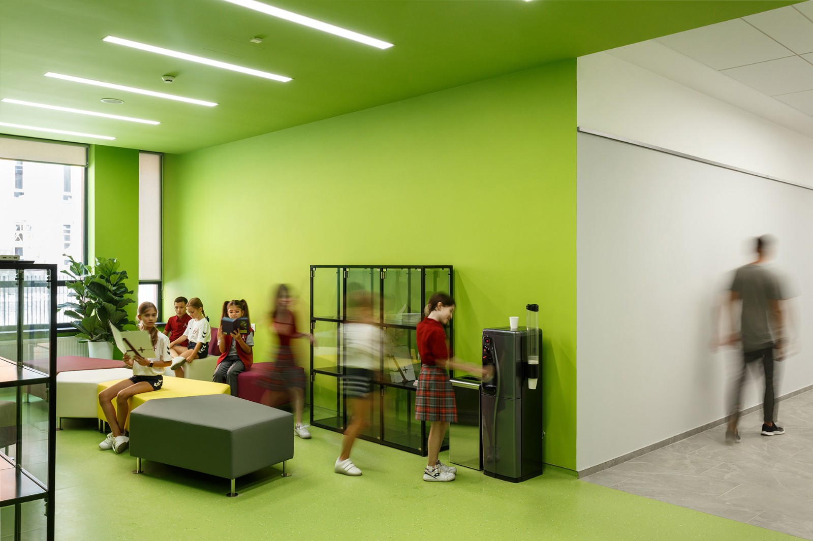 乌克兰基辅 A+ 学院 SVOYA studio-11