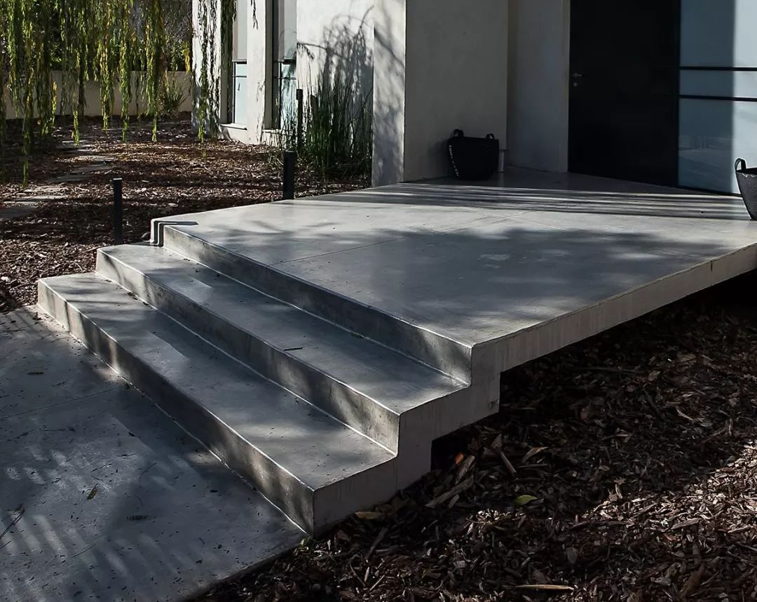 四口之家别墅生活 | 双立方体设计，公共私密度兼顾-11