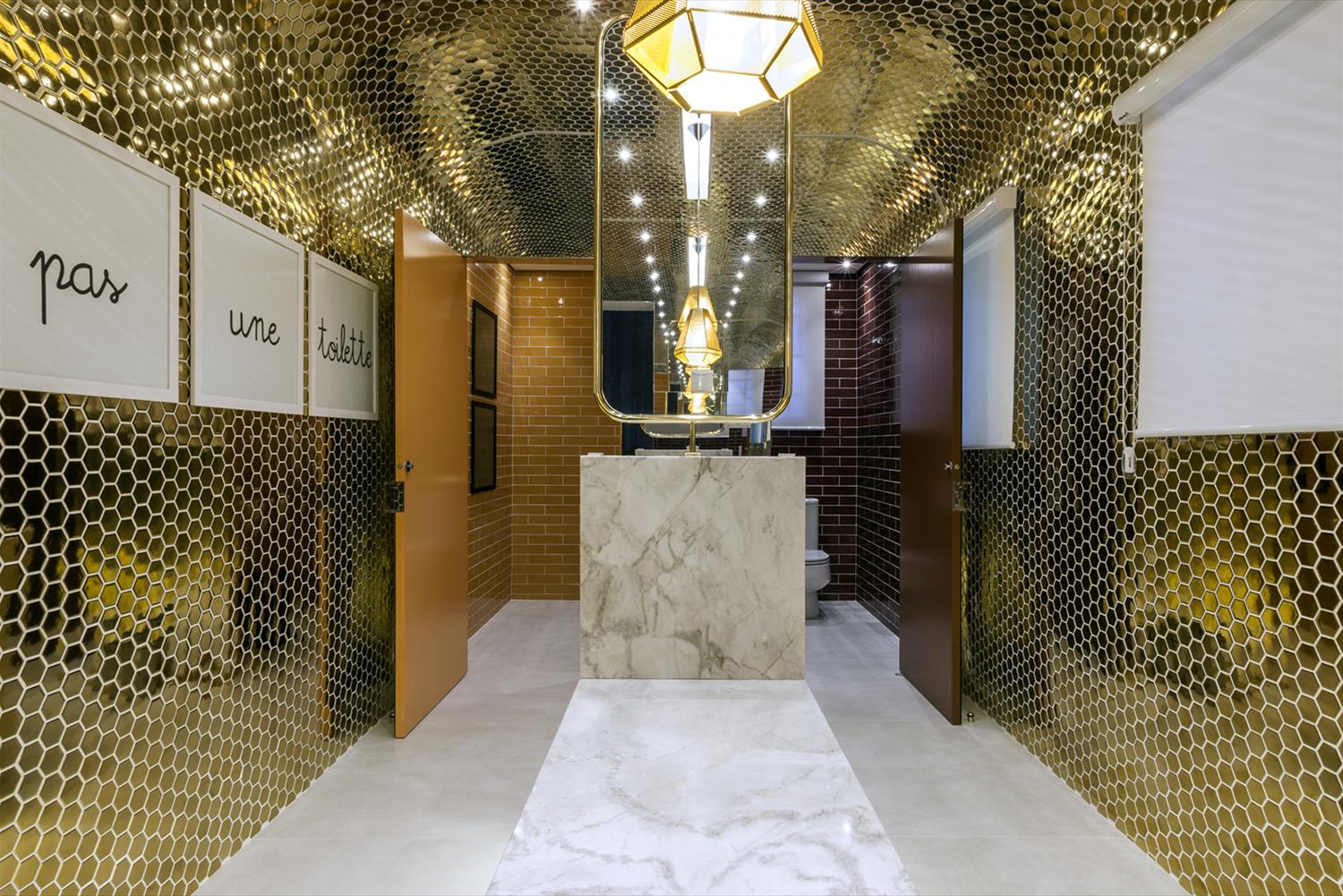 巴西公共女厕设计-1