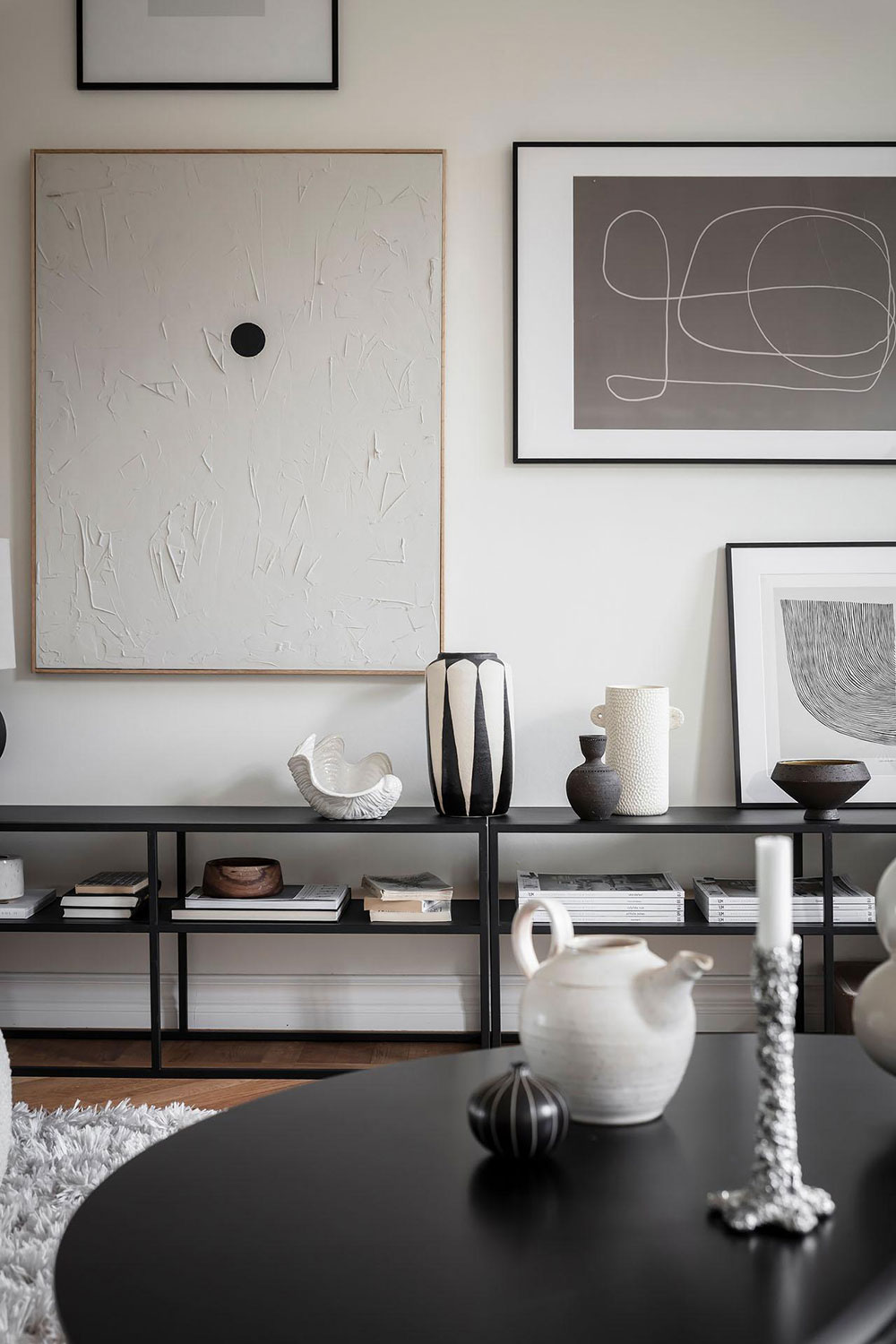 哥德堡优雅公寓，极简设计突显百年建筑之美-10