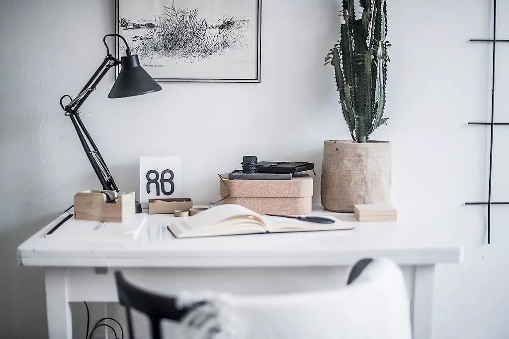 瑞典清新公寓，亚麻沙发引领家居风尚-13