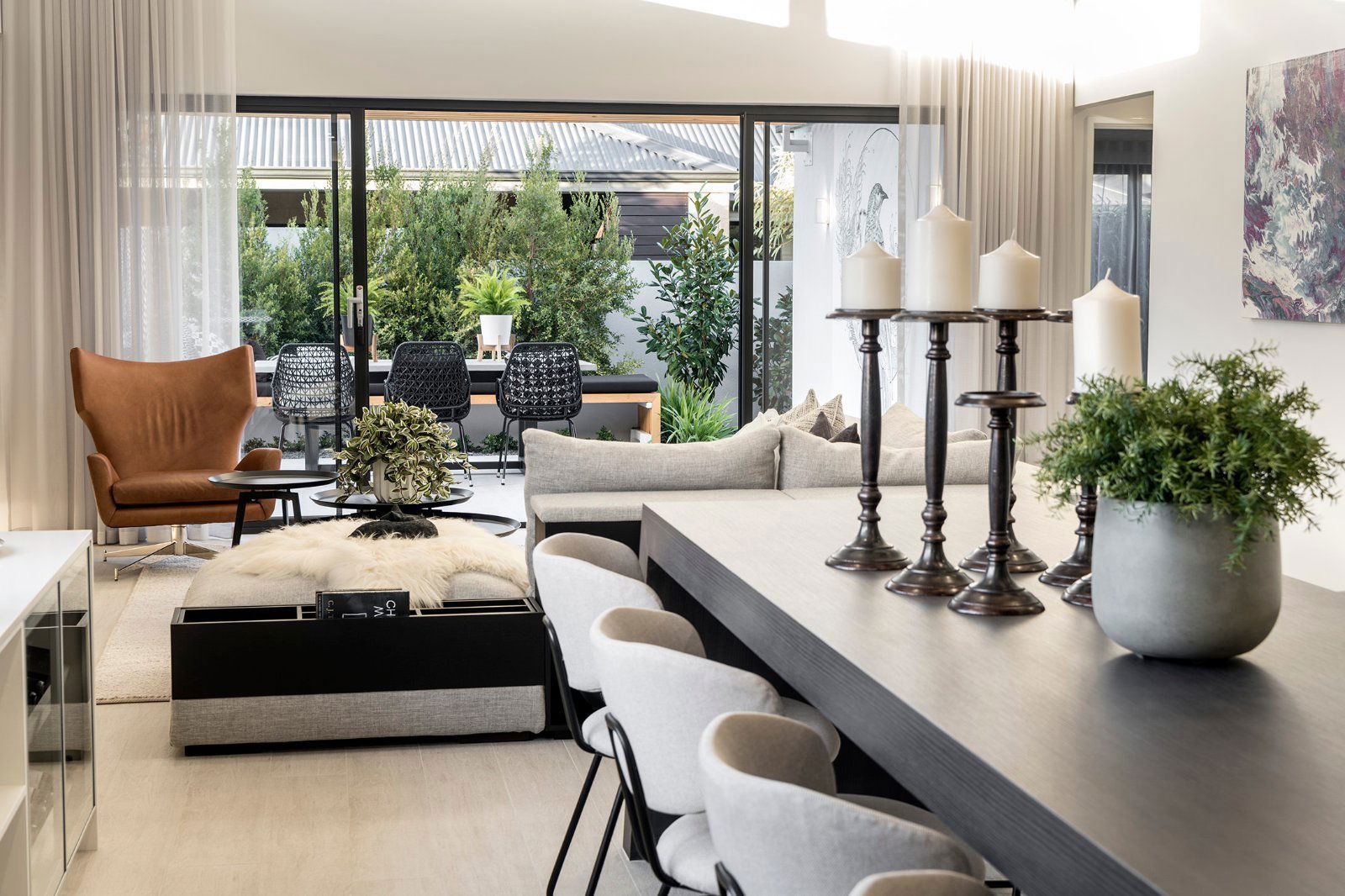 Ningaloo | Contemporary - 3 Bedroom 2 Bathroom Single Design by Plunkett Homes-13