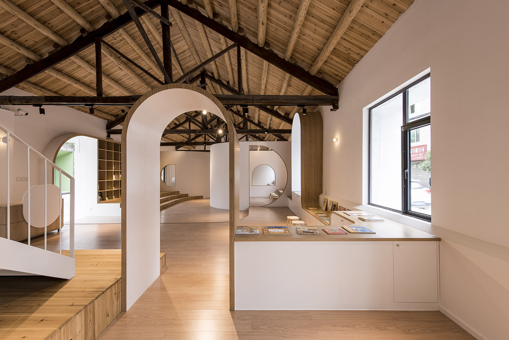 “小城故事”：两座旧厂房的新生，贵州 / 未来以北工作室-7