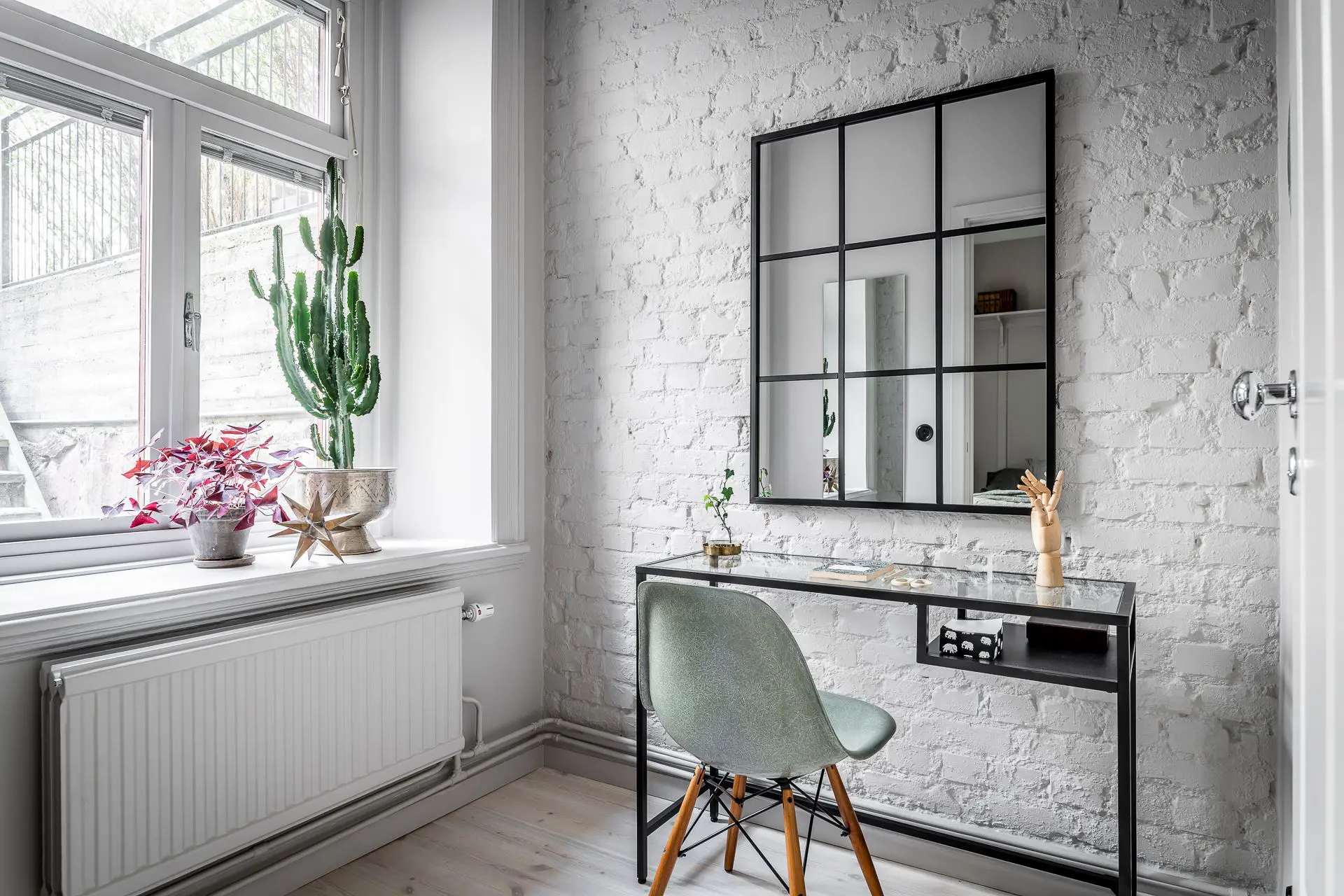 瑞典 1904 年建筑的 41m2 公寓改造 | 古典与现代的完美融合-18