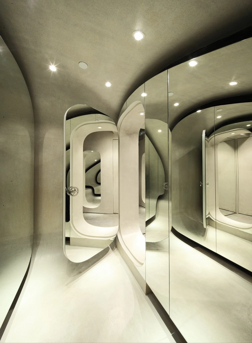 上海新天地“ALTER”概念店-23