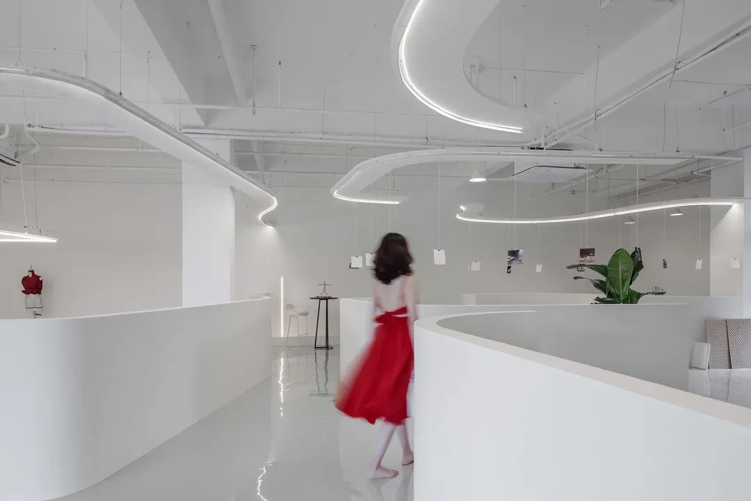 柔物展厅丨中国南京丨衡建筑-13