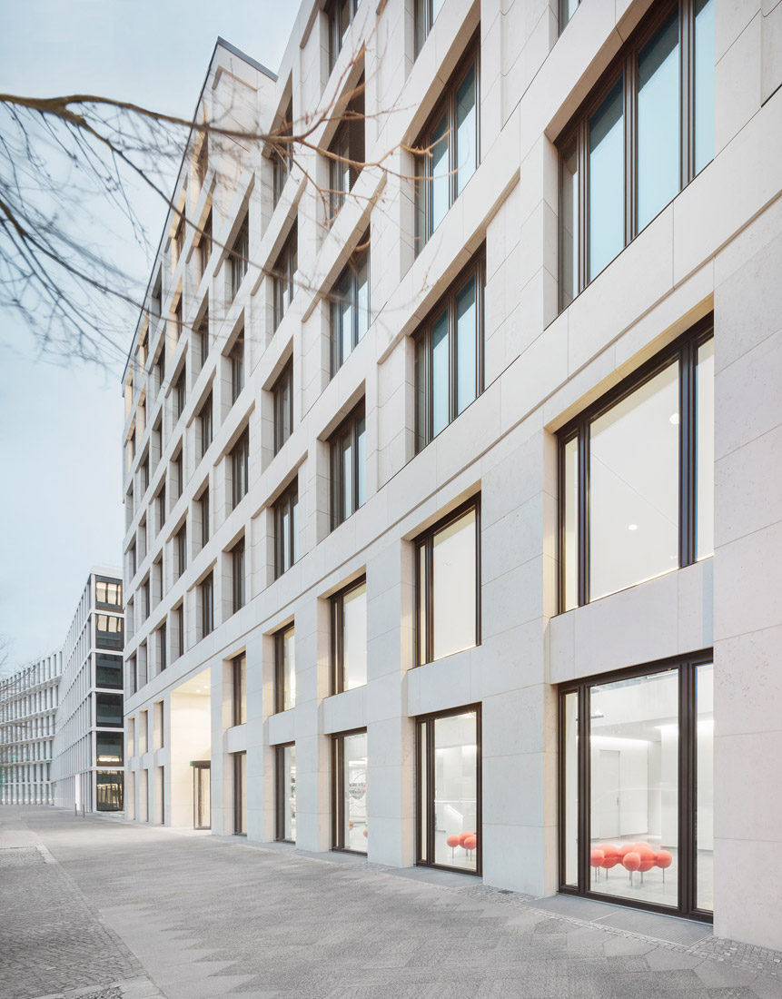柏林艺术园区办公楼丨德国柏林丨Jan Kleihues-6