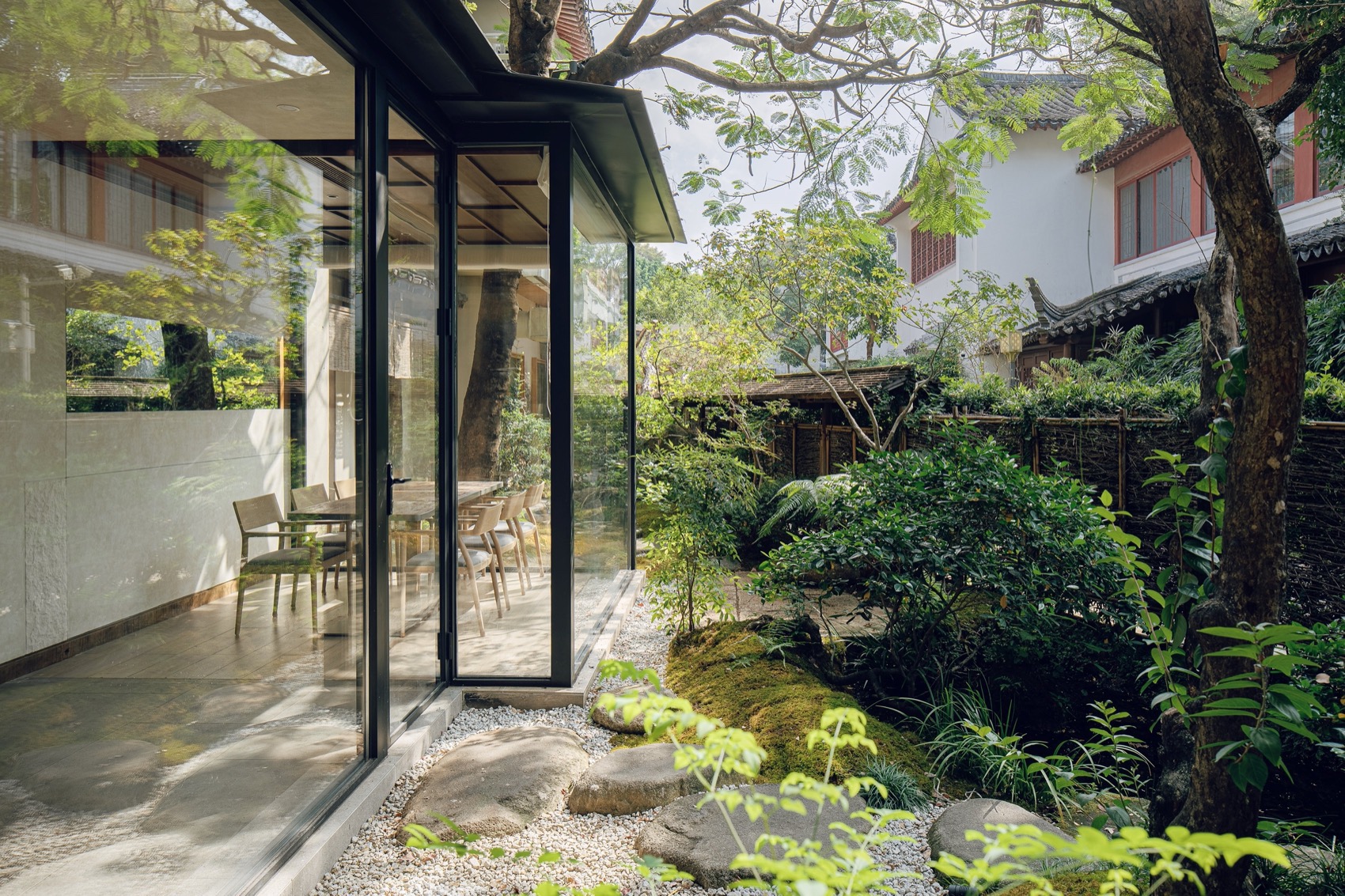 YORU 静酩日法餐酒馆（华侨城店）丨中国深圳丨如室建筑设计事务所-17