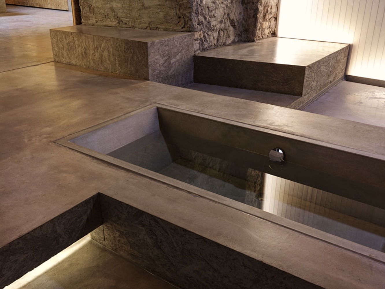 Inspiring Designs Highlighted By Sunken Tubs-12