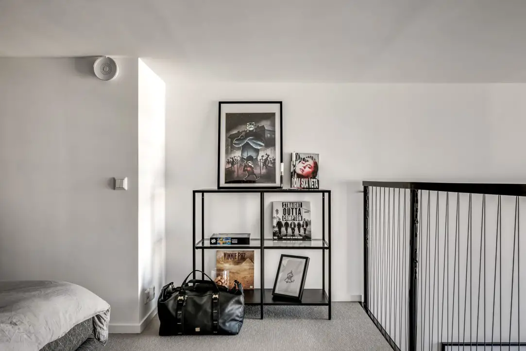 瑞典斯德哥尔摩 52m2 现代设计二层公寓-12