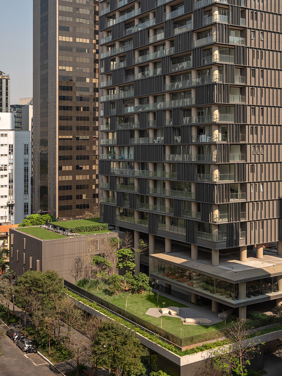 Praça Henrique Monteiro多功能综合体丨巴西圣保罗丨Arthur Casas-23