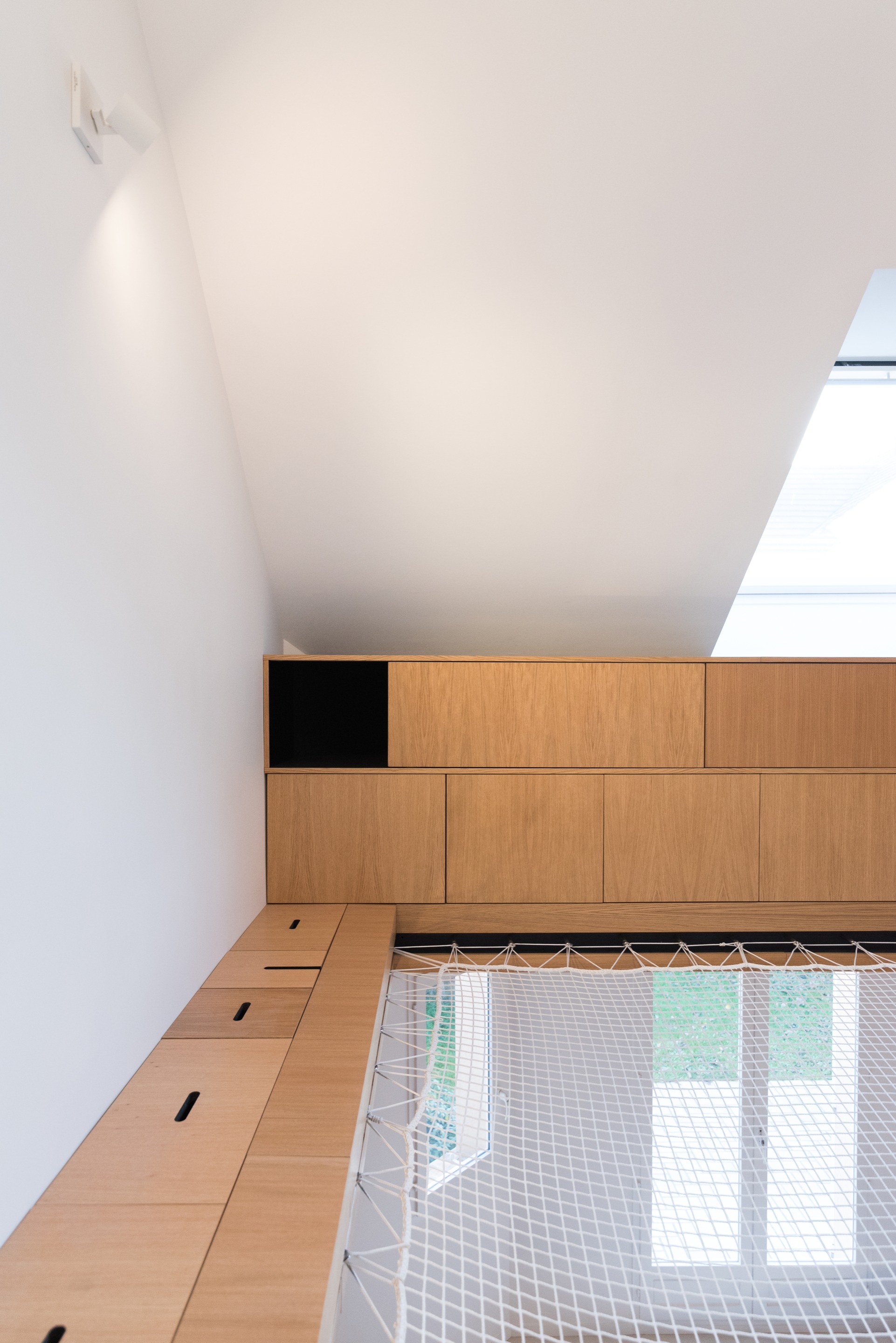 Around the Net House / MARTINS AFONSO atelier de design + l'atelier miel-26