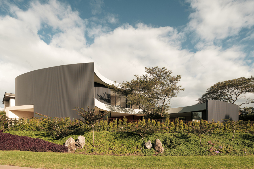 丨厄瓜多尔丨TEC Taller EC-25