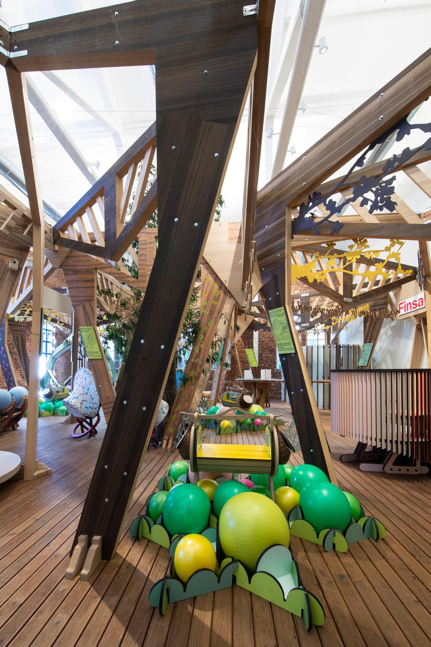 米兰家具展以木为媒项目丨意大利米兰-17