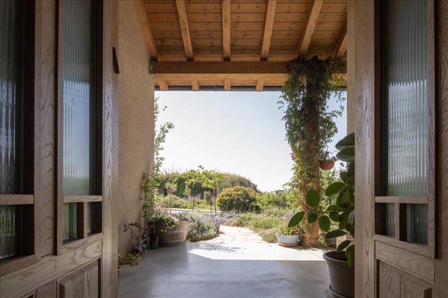 从城市到开放空间:戈兰的家庭住宅设计丨以色列丨建筑师兼室内设计师Ynon BenDavid-37