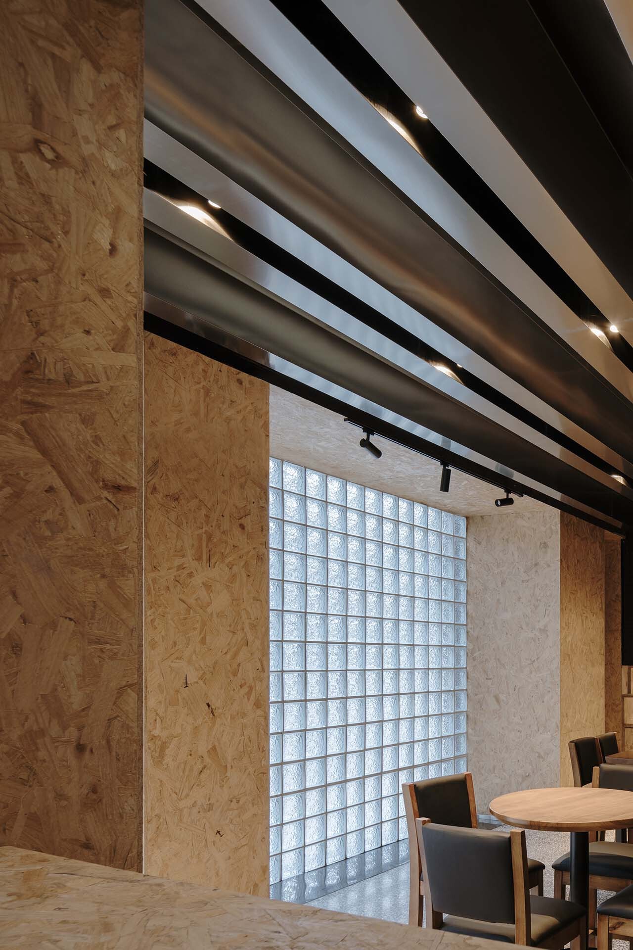 BEEERPARK 惠城店丨中国惠州丨朱海博建筑设计事务所-25