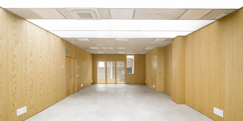 Meritxell Inaraja i Genís丨"La Nau" Industrial Building Renovation for Cultural Equipment丨Spain-30