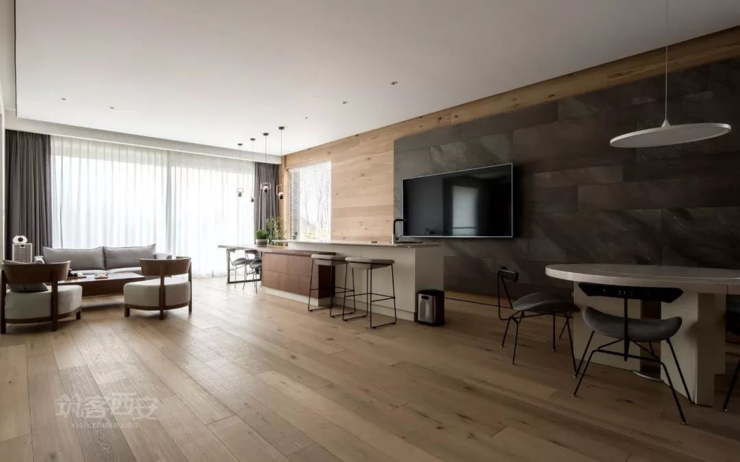 卧室变楼梯，颠覆性的复式空间设计-6