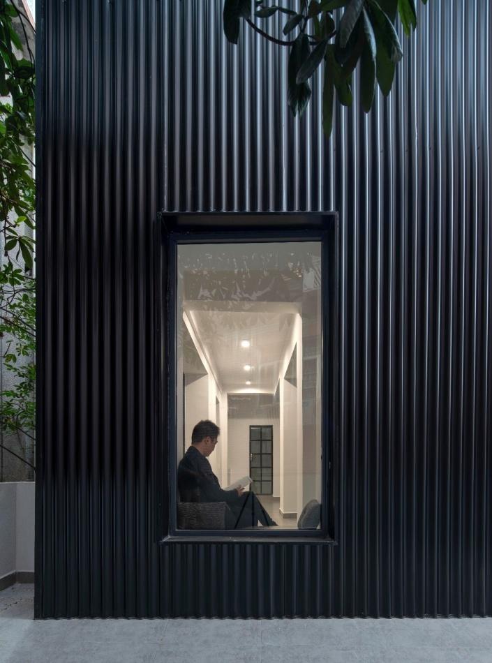 欧源空间设计-深圳丨办公建筑丨南山“黑”空间办公空间建筑外观设计-5