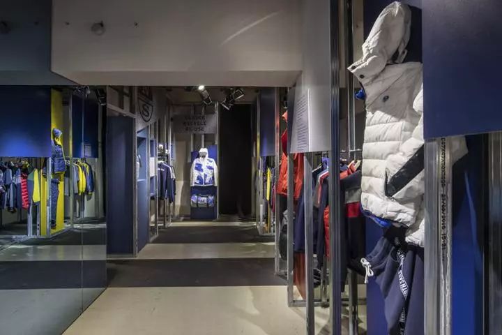 【192期】 最新服装展厅空间设计-10