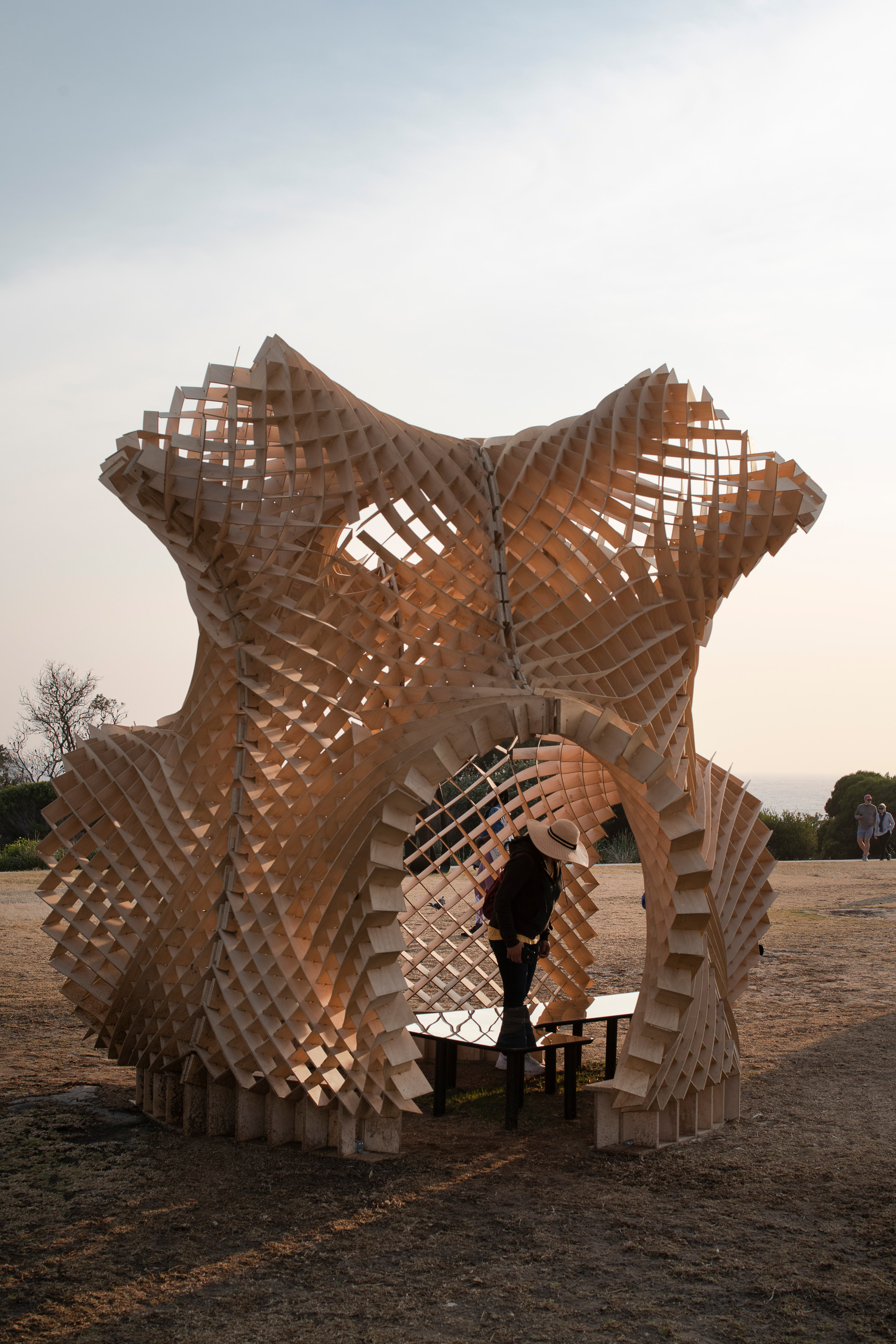 Succah by the Sea Temporary Outdoor Exhibition  / Office Feuerman-36