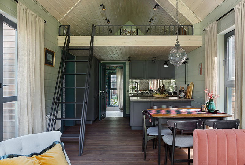 俄罗斯 Perm 木屋 | 英式乡村风格，绿色调，复古元素-7