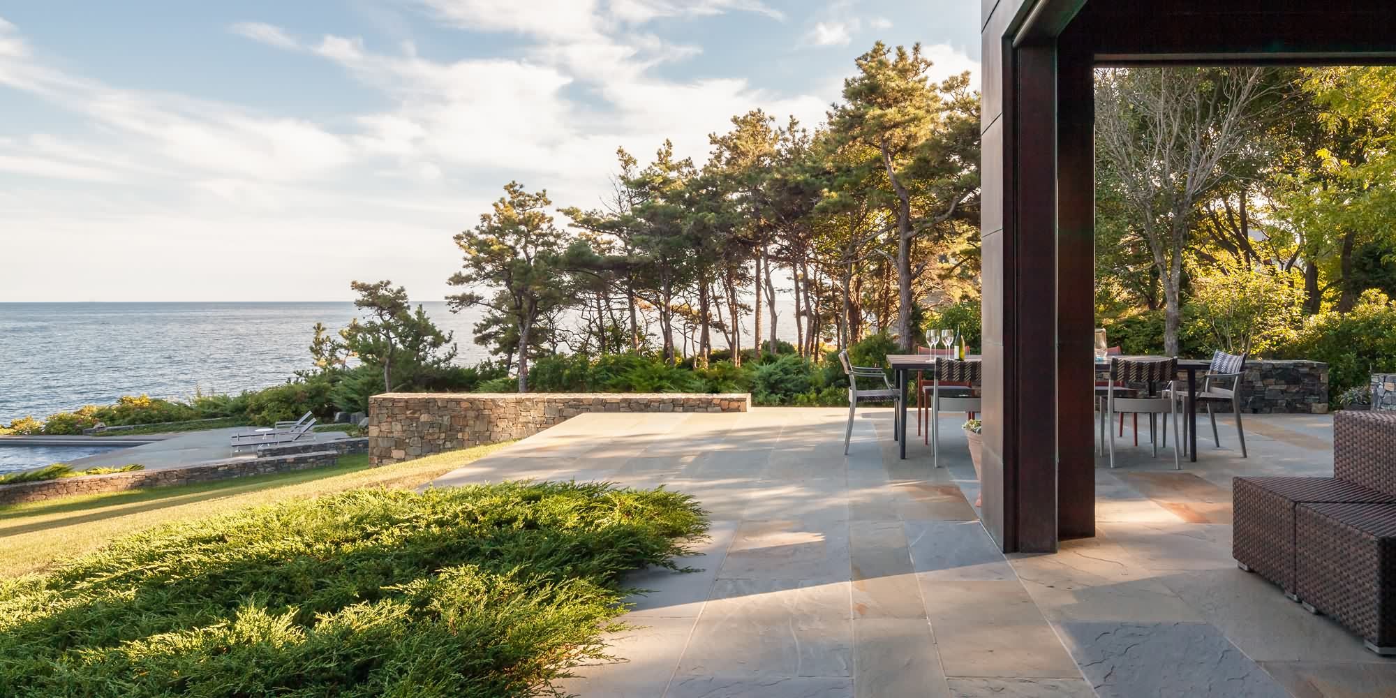 悬崖边的度假别墅丨不详-14