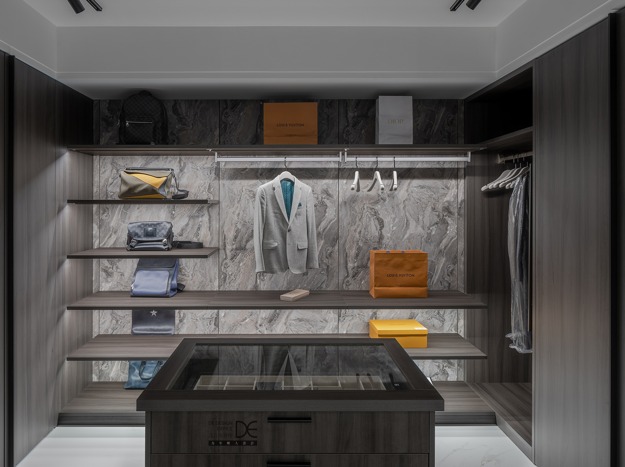 163㎡跃层现代风,三口之家理想生活丨DE 设计师事务所-54