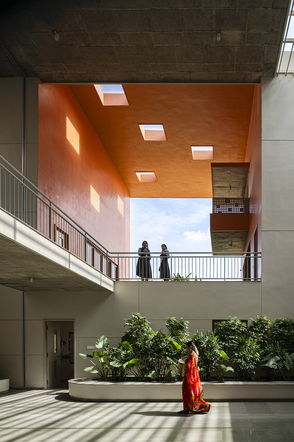 彩虹国际学校丨印度丨Spacefiction Studio-26