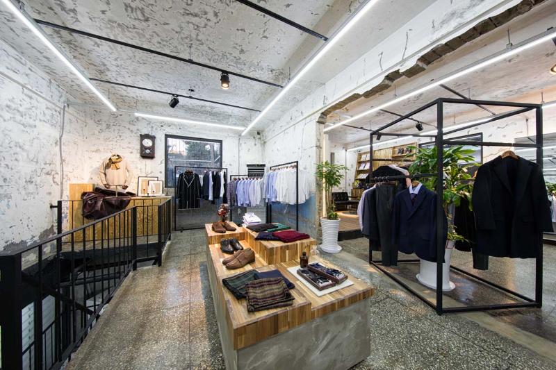 光之点睛，极简空灵的时尚店铺设计-9