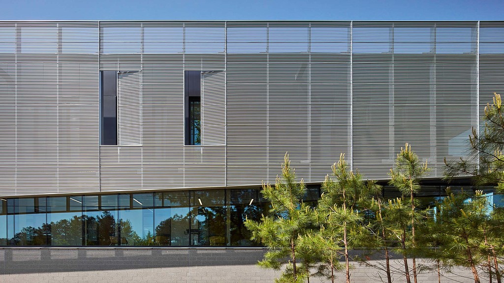 Gensler 打造北卡最大社区学院汽车卓越中心-7