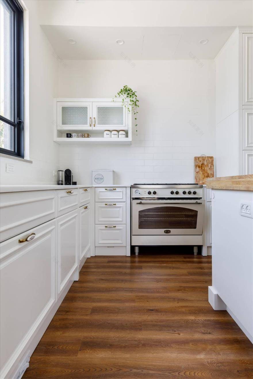 ורד נח | עיצוב פנים בית פרטי 5 חדרים בראשון לציון - PICKINTERI-11