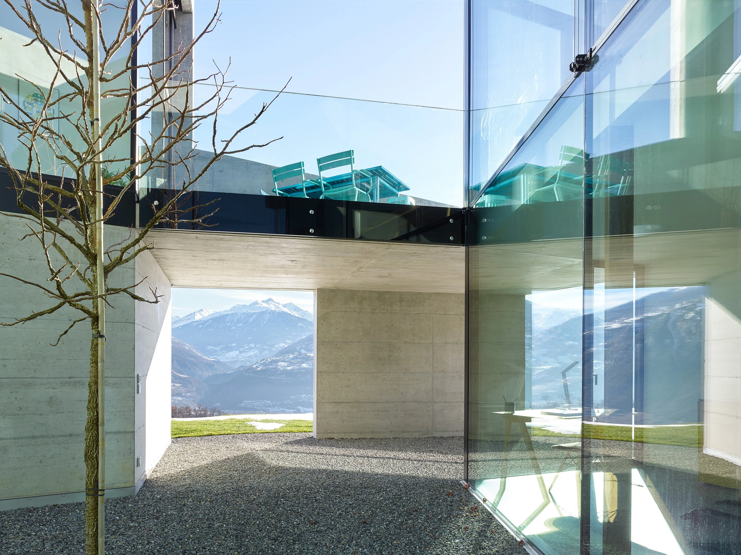 瑞士 Grimisuat 雕塑式住宅-27