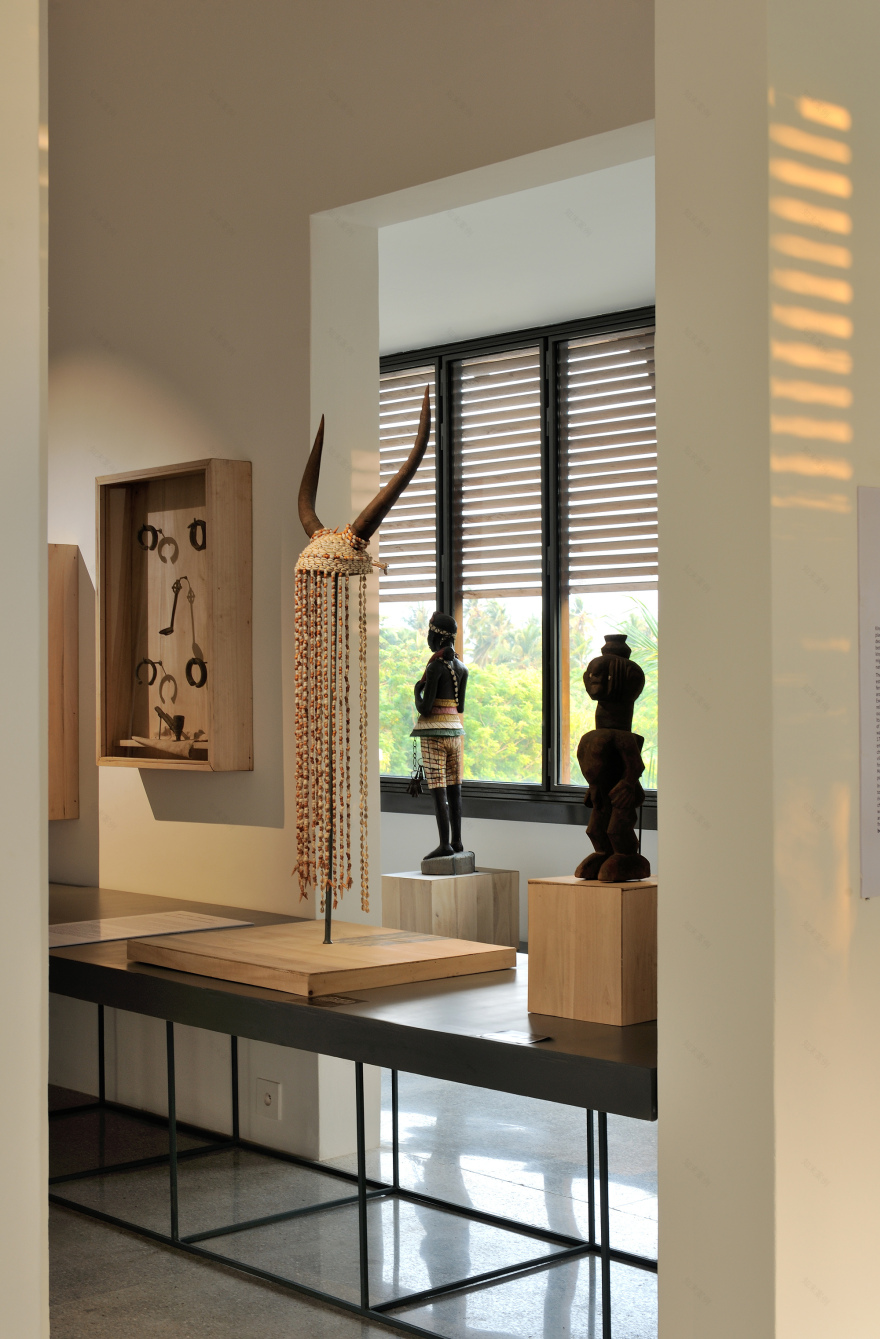 Palace in Lomé Exhibition Space and Workshops / Segond-Guyon Architectes-35