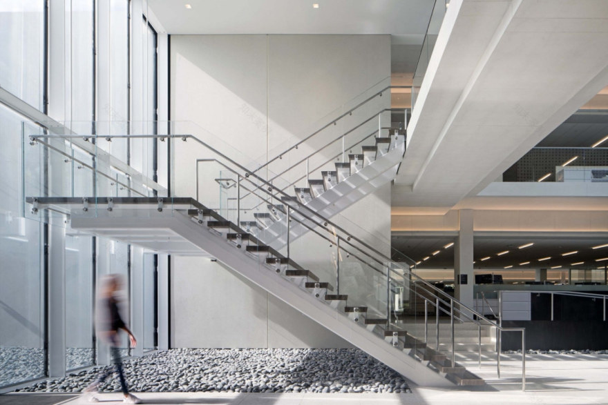 加州大地中的 Gallo 酒庄 Dry Creek 建筑-15