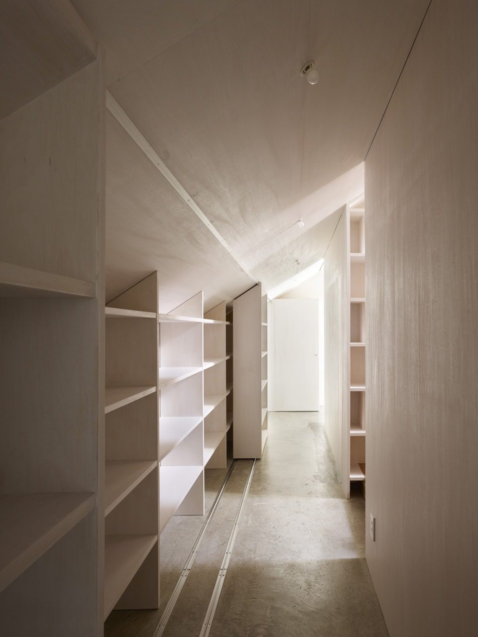 曇りの家(Cloudy house)丨日本大分丨塩塚隆生アトリエ(意匠),大賀成典(構造)-20