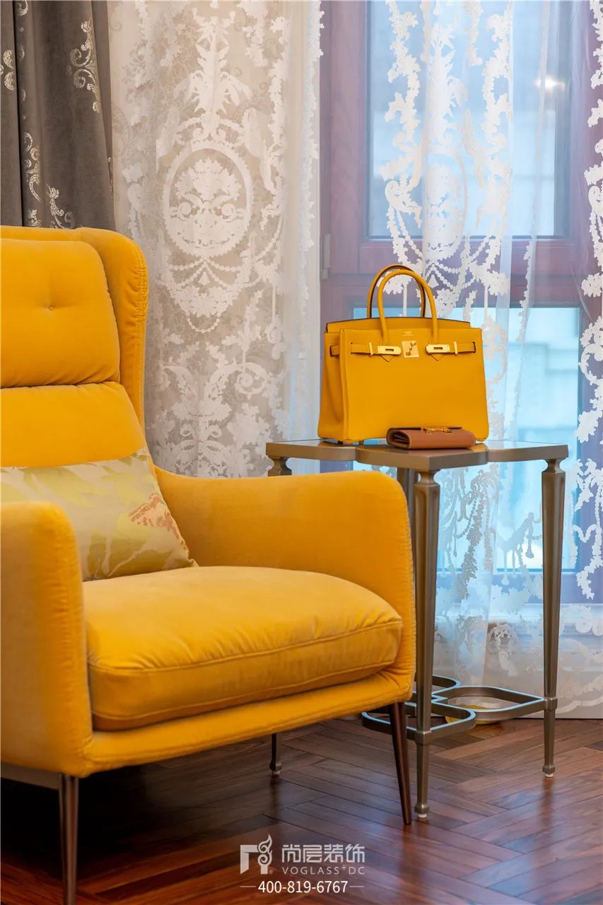 客厅不要电视，衣帽间放到地下，中式与法式混搭，我居然觉得很香...-37