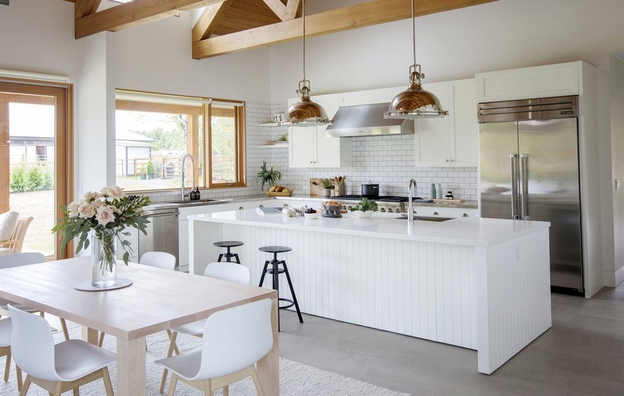 加拿大乡村马术家庭牧场,自然光与户外融为一体-18