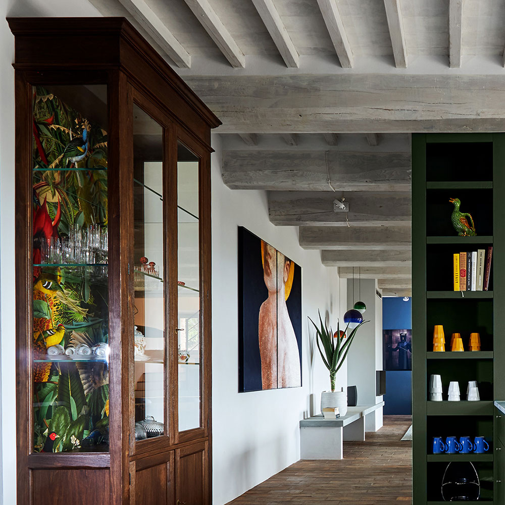 色彩斑斓的古老石制别墅 | 传统与现代的完美融合-8