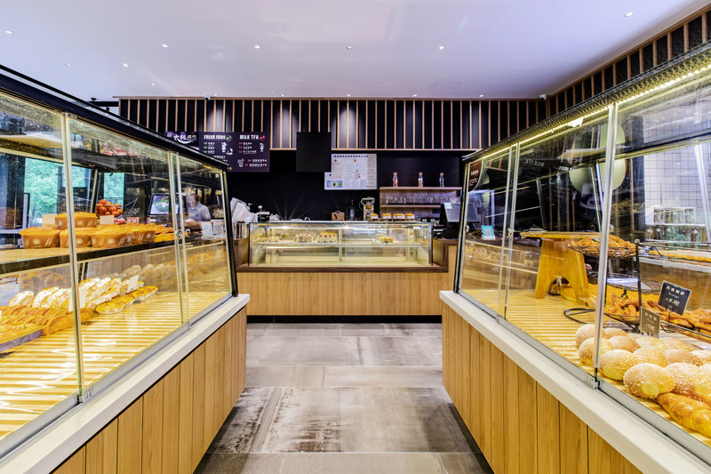 蜜悦蛋糕甜品站 | 温暖色调与通透空间的甜蜜邂逅-15