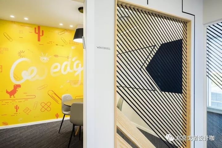 开放式办公室设计,彰显团队精神与活力-10