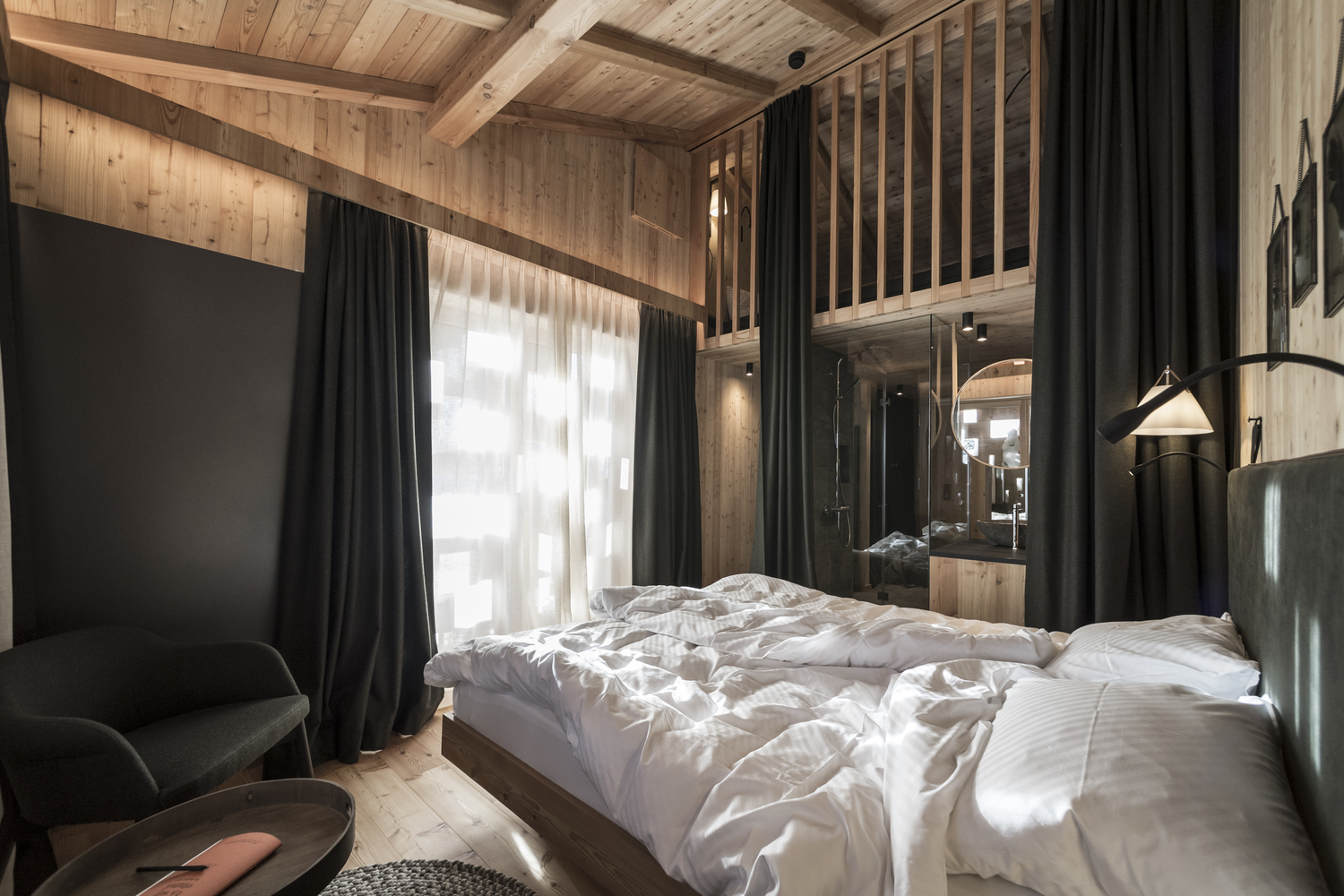 高山之上的酒店设计-27