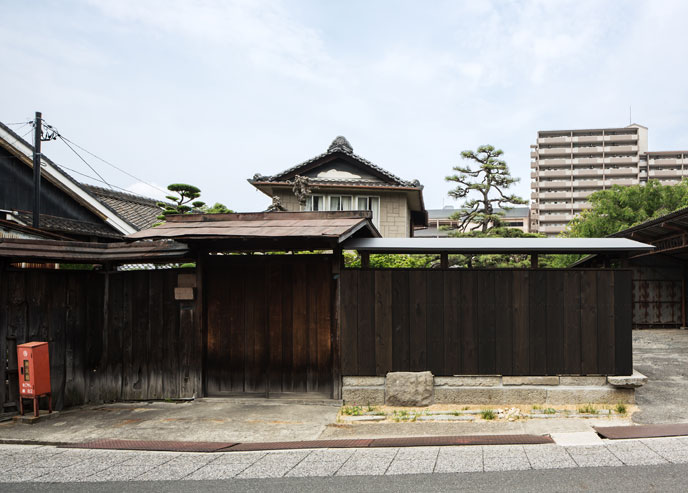 有松の塀丨名城大学柳沢研究室-18