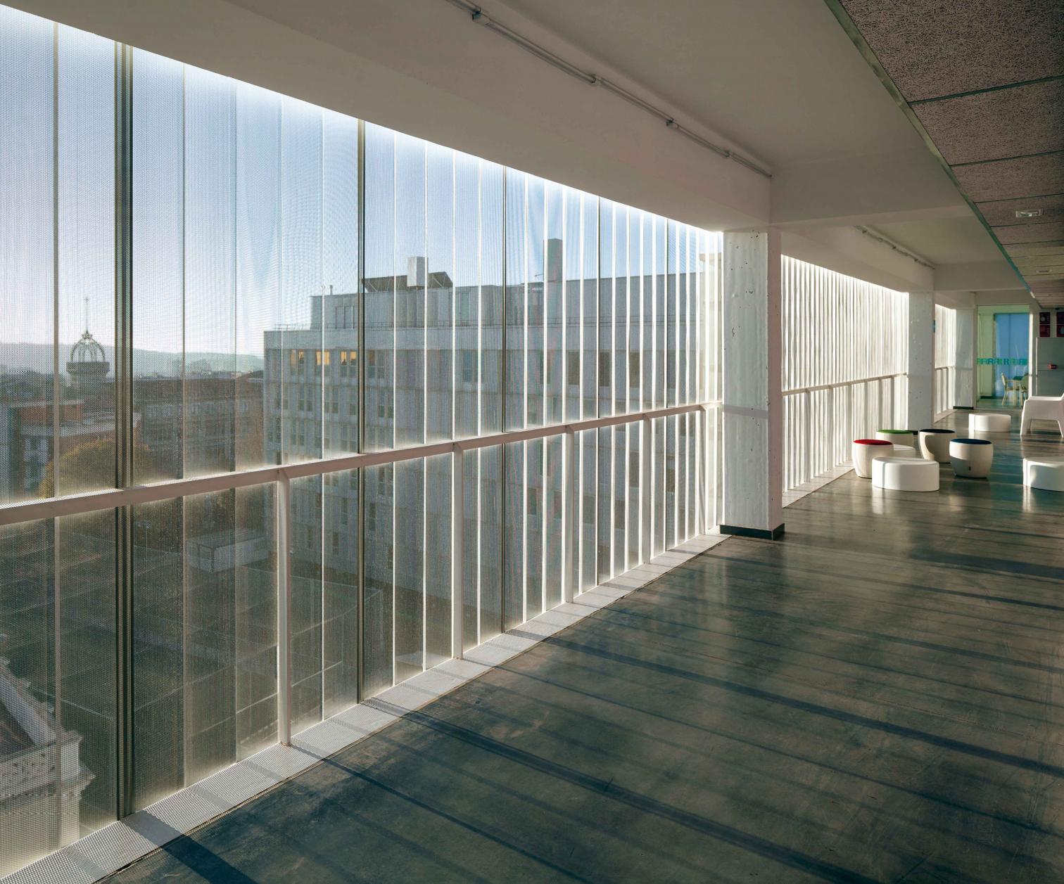 巴塞罗那 La Salle 大学校园学生公寓-11