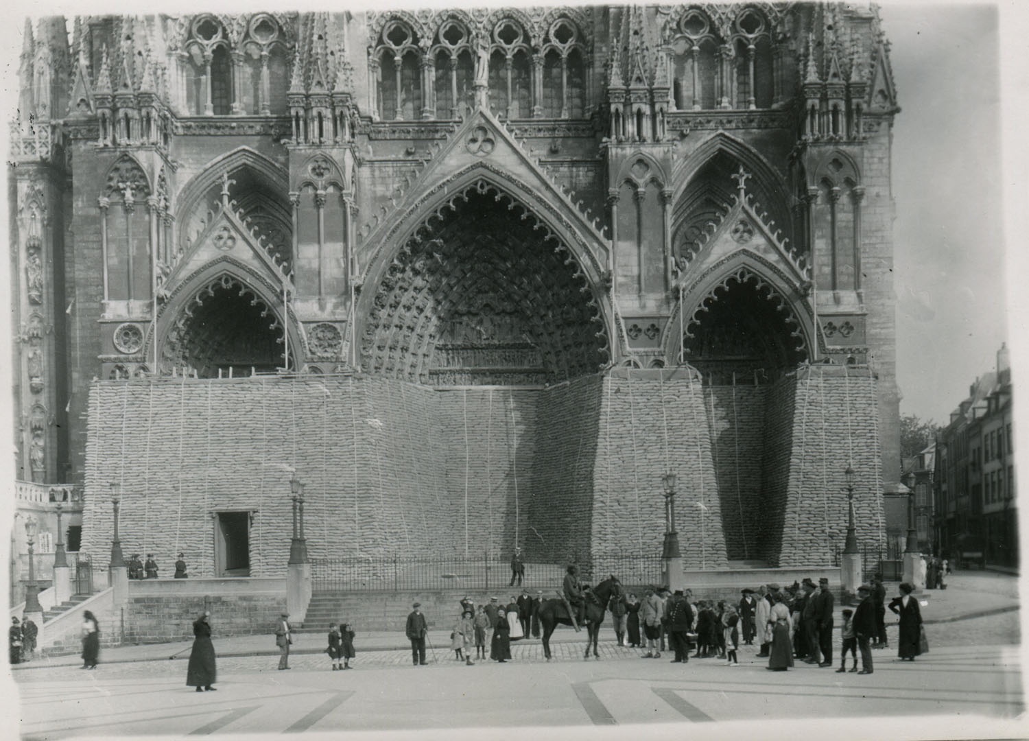 亚眠大教堂加固工程丨法国亚眠-15