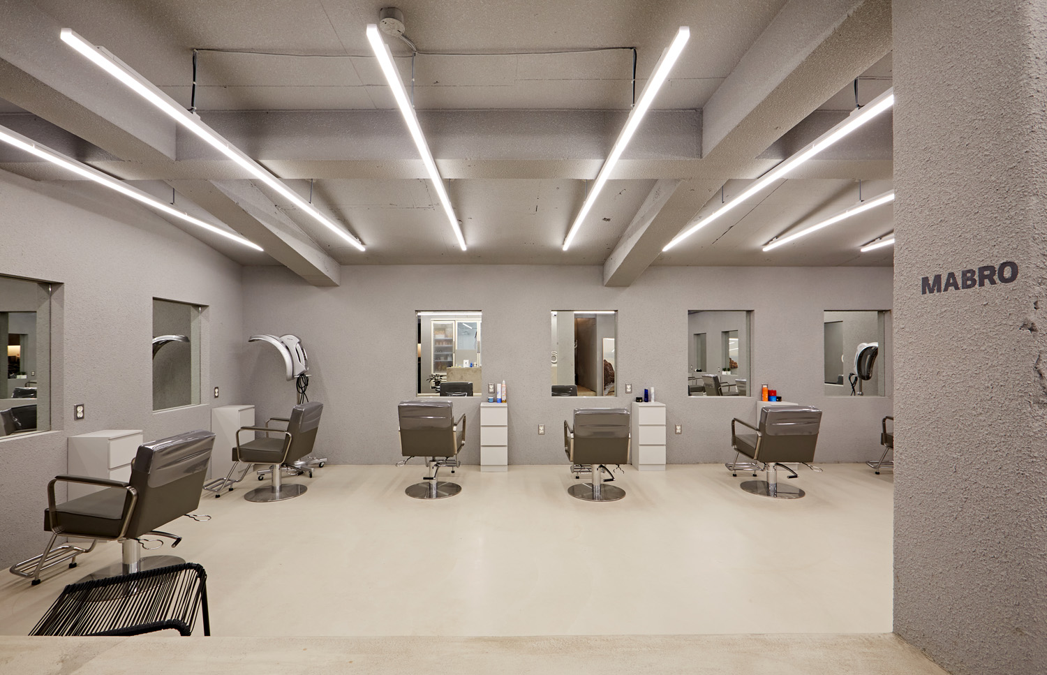 格雷登男性美容沙龙 | 现代复古的优雅空间-5