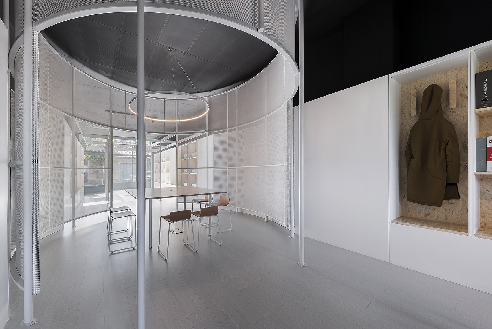 Sra. Emilia广告公司办公室，西班牙 / Erbalunga estudio-18